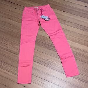 Blue Spice Low Rise Skinny 5 NWT